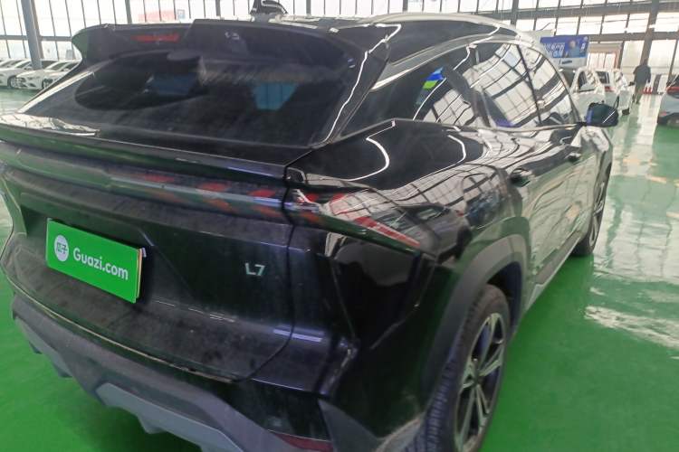 Used Geely Galaxy L7 2023 1.5T 115 km MAX
