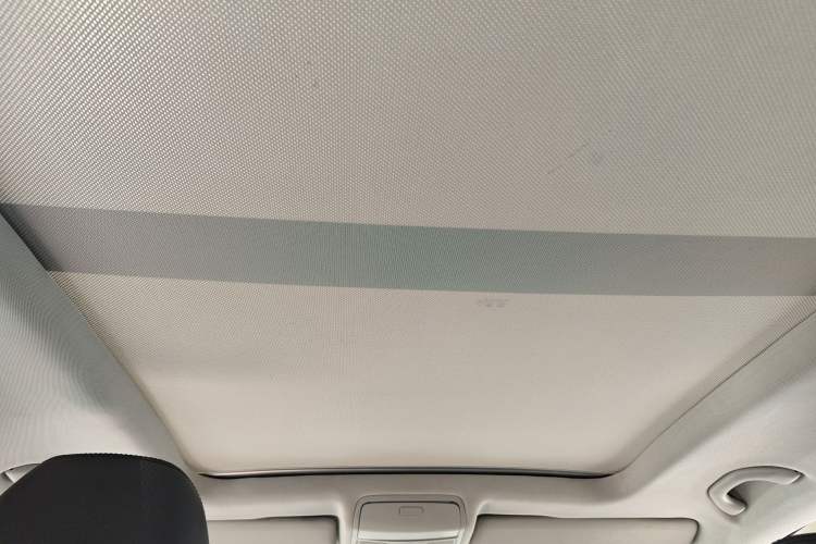 Used Volkswagen Tiguan L 2013 2.0 TSI Automatic All-Wheel Drive Luxury Edition