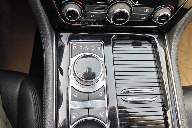 Used Jaguar XJ 2018 XJL 3.0 SC Two-Wheel-Drive Elegant Business Edition