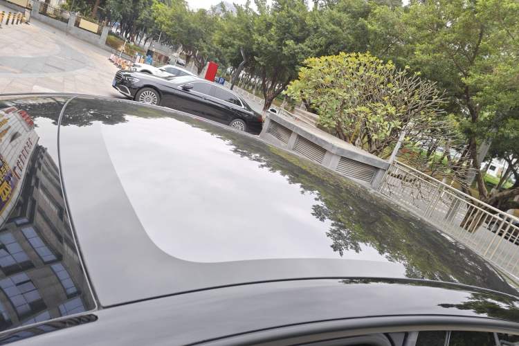 Used Tesla Model Y 2026 Rear-Drive Model
