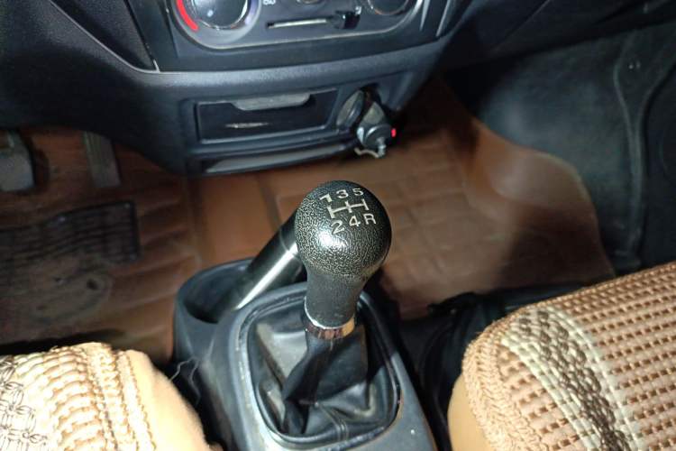 Used CHANGAN KAICHENG Ruixing M60 2020 1.6L Standard Version China VI 6-Seater CNG DAM16KRC