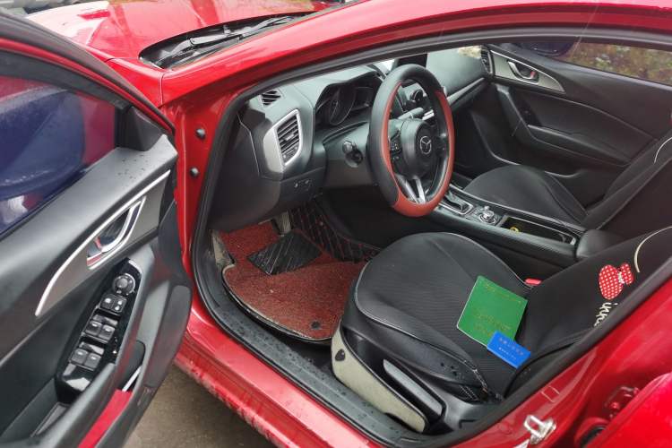 Used Mazda Mazda 3 Axela 2017 Sedan 1.5L Automatic Luxury Model Emission Standard China V