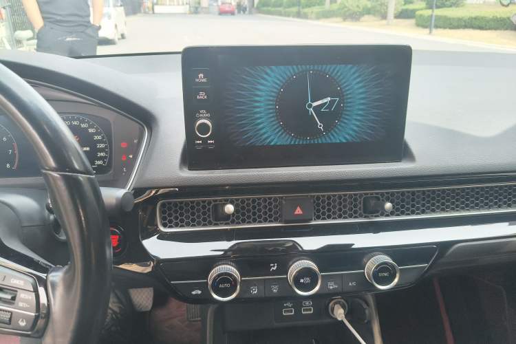 Used Honda Civic 2022 240TURBO CVT Dynamic Control Version
