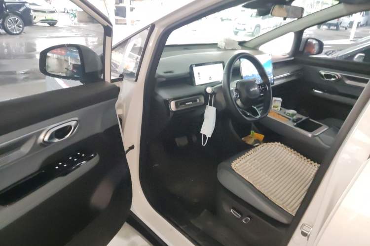 Used AION Y 2025 Plus 510 Zhihao Edition Driver Seat