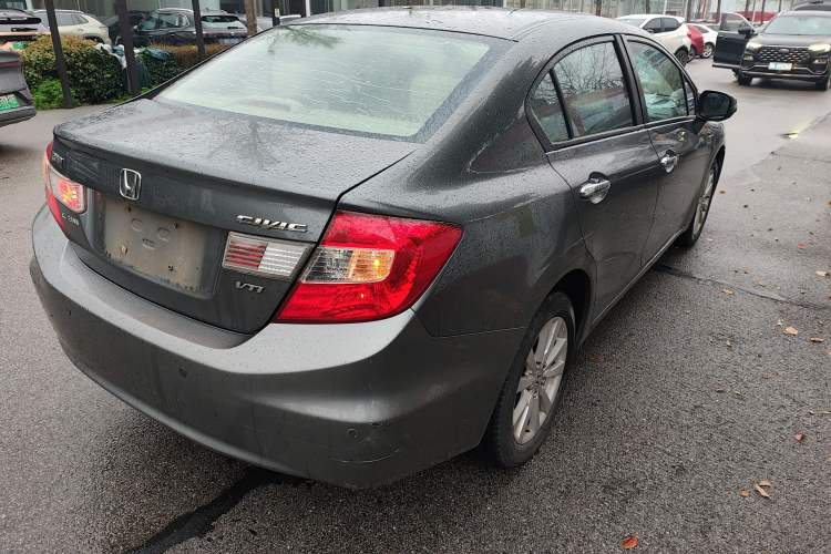 Used Honda Civic 2013 10th Anniversary 1.8L Automatic Luxury Edition Rear Right 45 Deg