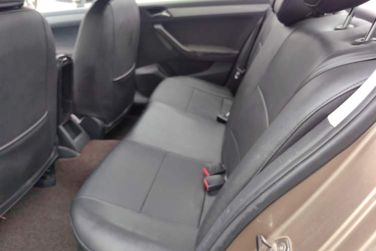 Used Volkswagen Jetta 2013 1.6L Automatic Comfort Model Left Rear Seat
