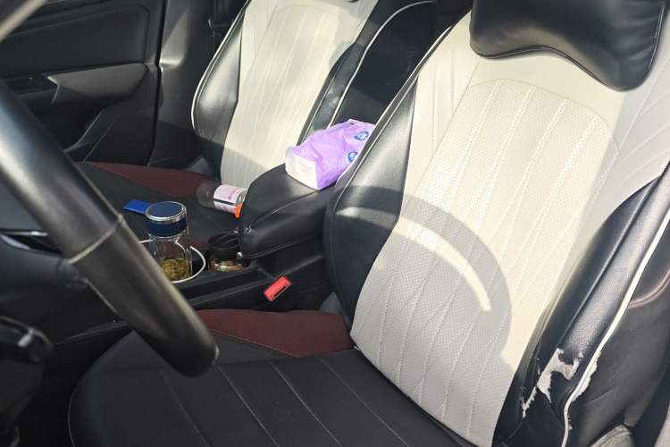 Used Volkswagen Bora 2021 280TSI DSG Elite Smart Connectivity Version Left Front Seat