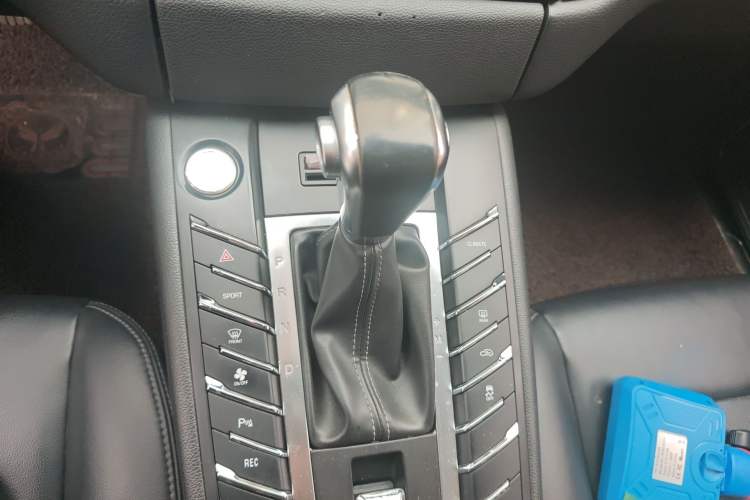 Used Zotye SR9 2017 2.0T Automatic Ultimate Dream Edition