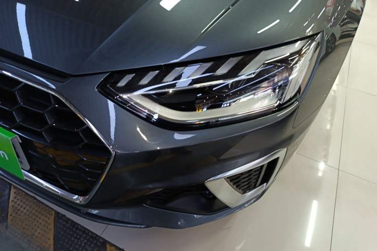 Used Audi A4L 2022 40 TFSI Fashion Dynamic Model Left Front Headlight