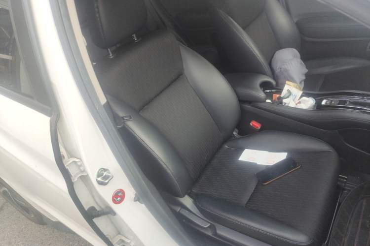 Used Honda Vezel 2020 1.5L CVT Luxury Edition