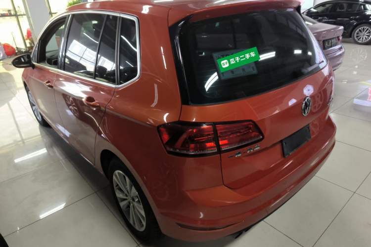 Used Volkswagen Golf Sportsvan 2016 230TSI Automatic Trend Edition Exterior 2