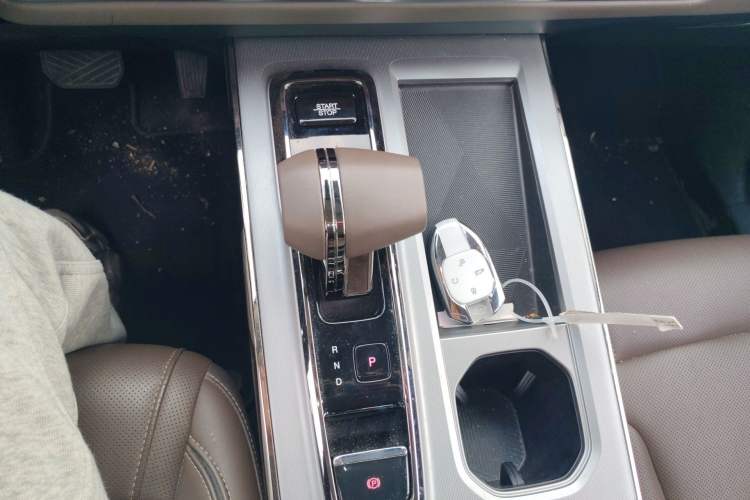 Used GAC Trumpchi GS4 2024 MAX 1.5T Flagship Edition Gear Lever