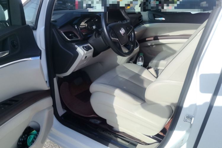 Used Buick GL8 2021 Land Cruiser Executive Class 652T Luxury Model