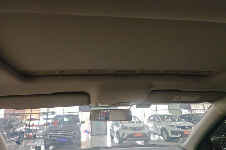 Used Skoda Rapid 2015 1.6L Automatic Smart Selection Model