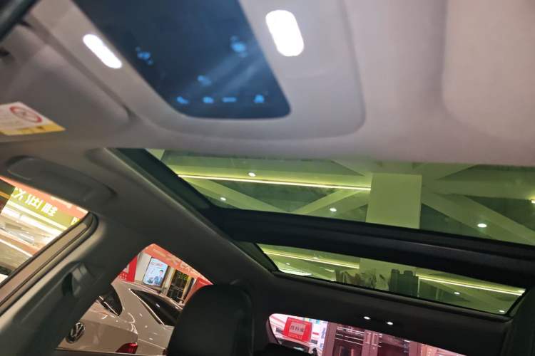 Used Toyota Camry 2019 2.5G Luxury Edition China VI Standard
