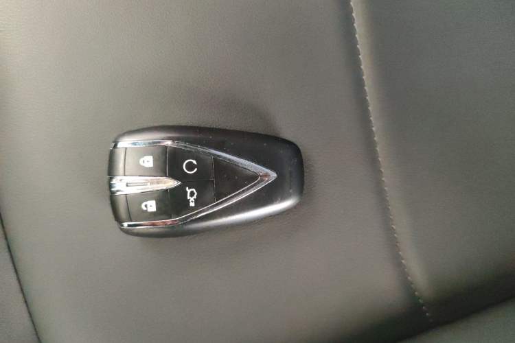 Used Oshan X5 PLUS 2023 1.5T DCT Excellence Edition