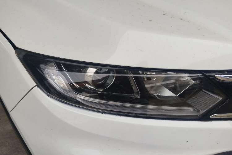 Used Honda XR-V 2017 1.8L EXi CVT Comfort Version Right Front Headlight