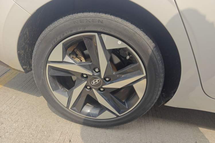 Used Hyundai Elantra 2021 1.5L CVT GLX Elite Edition
