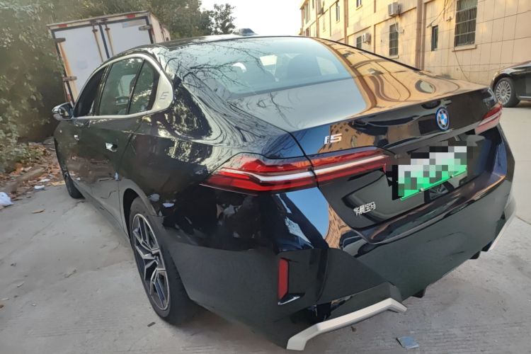 Used BMW i5 2025 eDrive 40L M Sport Package
