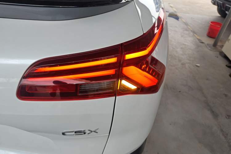Used Citroen C5 X 2021 1.6T Enjoy the Extraordinary Right Rear Taillight