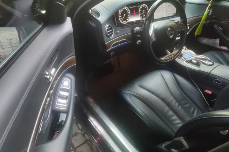 Used Mercedes-Benz S-Class 2016 S 320 L Business Model