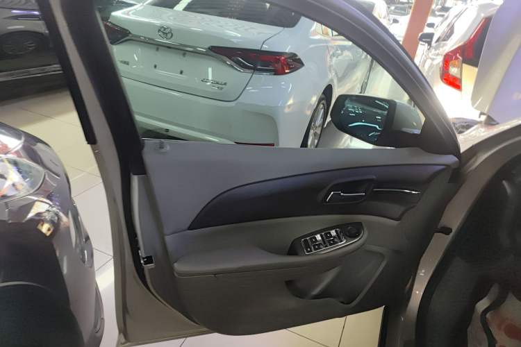 Used Chevrolet Malibu 2014 2.0L Automatic Luxury Edition