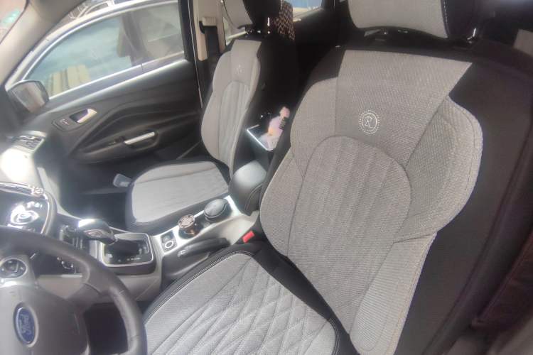 Used Ford Kuga 2016 ZhiXing Limited Edition 1.5L GTDi Two-Wheel Drive Fashion Model Left Front Seat