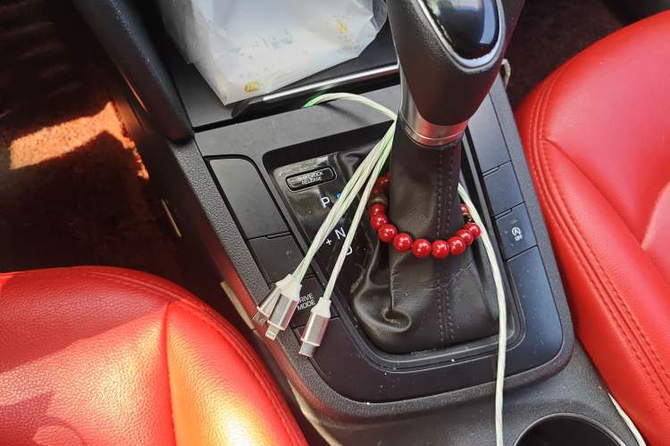 Used Hyundai Elantra (6th Generation / Lingdong) 2018 1.4T Dual-Clutch Xuan Dong · Dynamic Edition Gear Lever