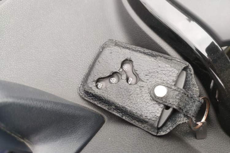 Used Renault Koleos 2014 2.5L 4x4 Comfort Edition
