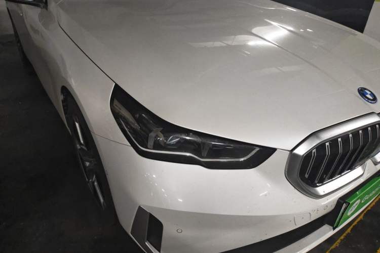 Used BMW i5 2024 eDrive 35L Luxury Package