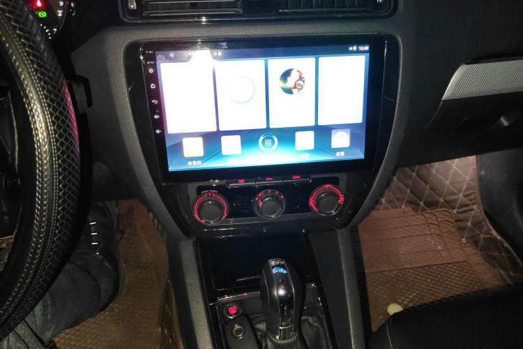 Used Volkswagen Sagitar 2017 230TSI Automatic Comfort Version
