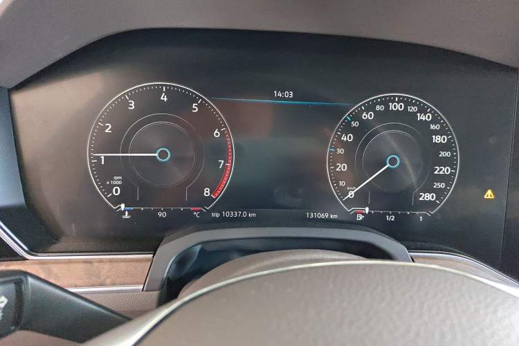 Used Volkswagen Touareg 2019 3.0 TSI RuiFeng Edition China VI Standard Instrument Cluster