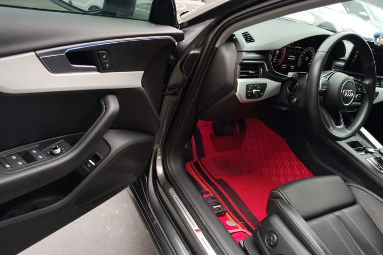 Used Audi A4L 2022 40 TFSI Fashion Dynamic Model