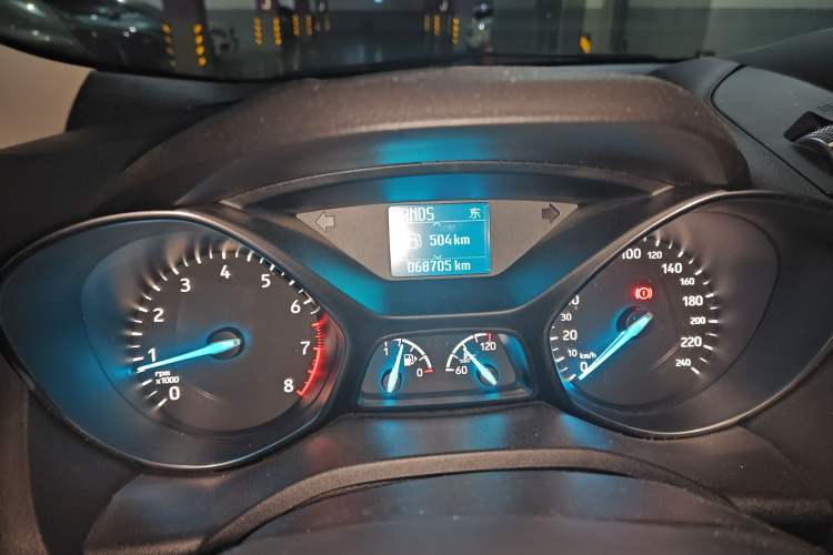 Used Ford Kuga 2017 EcoBoost 180 Two-Wheel-Drive Tiger Leap Model