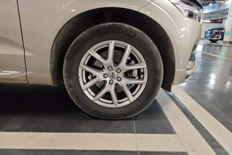 Used Volvo XC60 2020 T5 4x4 Zhiyi Luxury Edition
