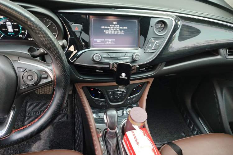 Used Buick Envision 2018 28T Four-Wheel Drive Luxury Model