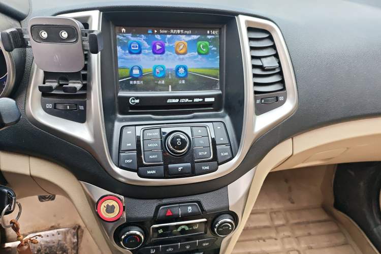 Used Changan Eado 2015 1.6L Manual Luxury Model China IV Standard
