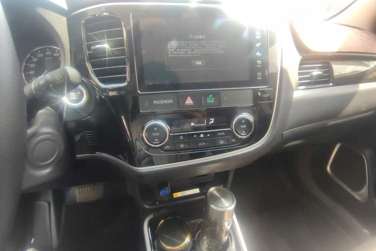 Used Mitsubishi Outlander 2020 2.0L Two-Wheel Drive Enjoyment Version 5 Seats
