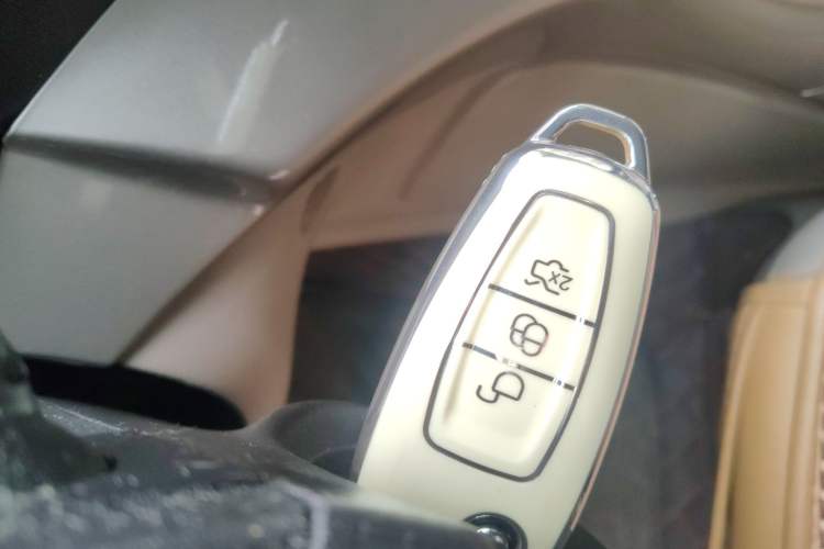 Used Ford Kuga 2013 1.6L GTDi 4x4 Elite Model
