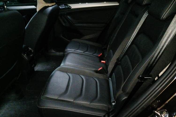 Used Volkswagen Tiguan L 2018 330TSI Automatic Two-Wheel Drive Luxury Edition