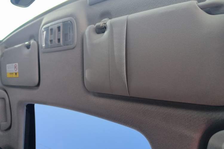 Used Honda Envix 2022 180TURBO CVT Comfort Version