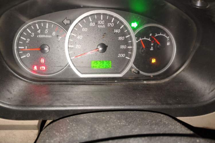 Used Wuling Hongguang 2010 1.2L Standard Version China IV Odometer Close Up