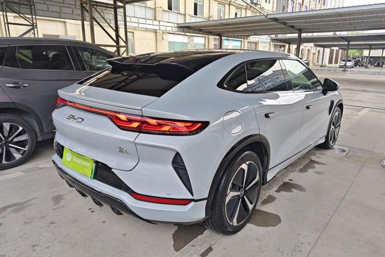 Used BYD Song L EV 2025 Intelligent Driving Version 662 km LiDAR Excellence Edition Rear Right 45 Deg