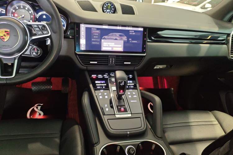 Used Porsche Cayenne E-Hybrid 2020 Cayenne E-Hybrid 2.0T
