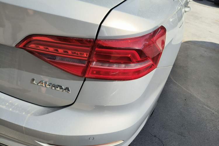 Used Volkswagen Lavida 2019 1.5L Automatic Vision Edition China VI Standard