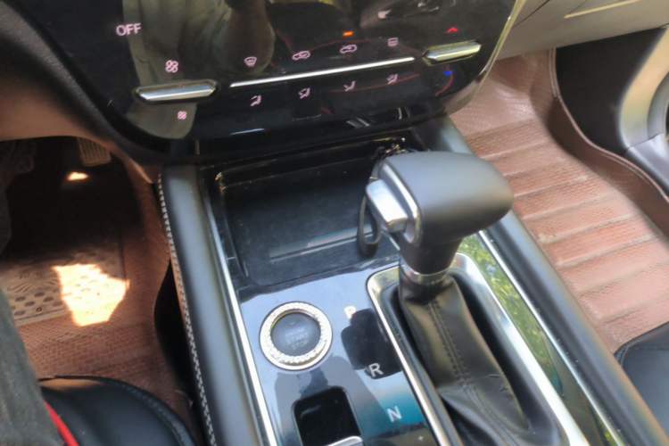 Used JETOUR X90 2020 1.6T DCT Shadow Edition 7-Seater