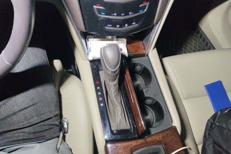 Used Cadillac XTS 2017 28T Tech Edition Gear Lever