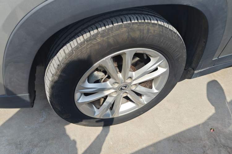 Used Dongfeng Fengon S560 2018 1.8L Manual Urban Model 5 Seats
