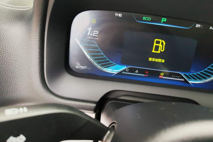 Used BYD Tang 2019 2.0T Automatic SmartConnect Luxury 7-Seater China VI Standard Odometer Close Up