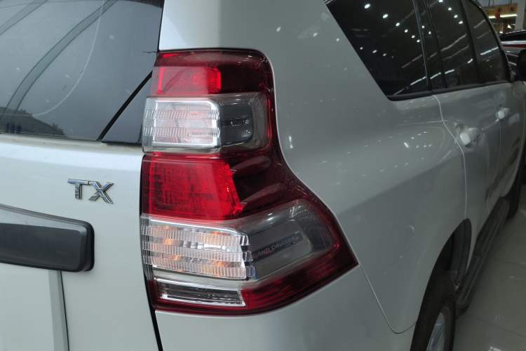 Used Toyota Prado 2016 2.7L Automatic Standard Edition
